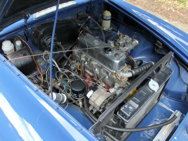 MG MGB GT 1967 10714