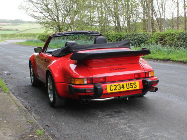 Porsche 911 Carrera 3.2 1986 10934