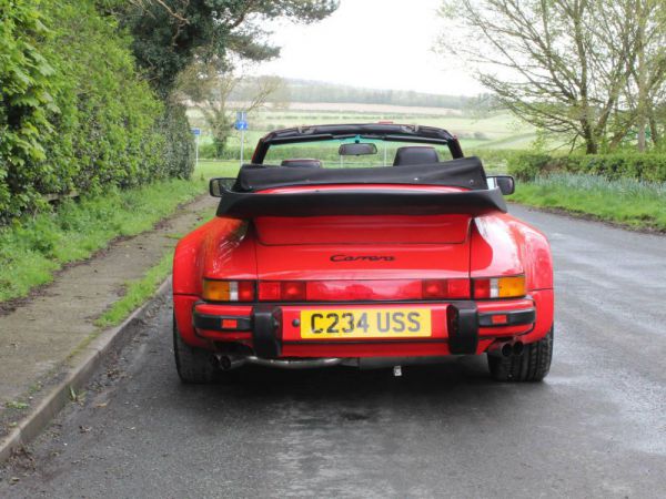 Porsche 911 Carrera 3.2 1986 10935