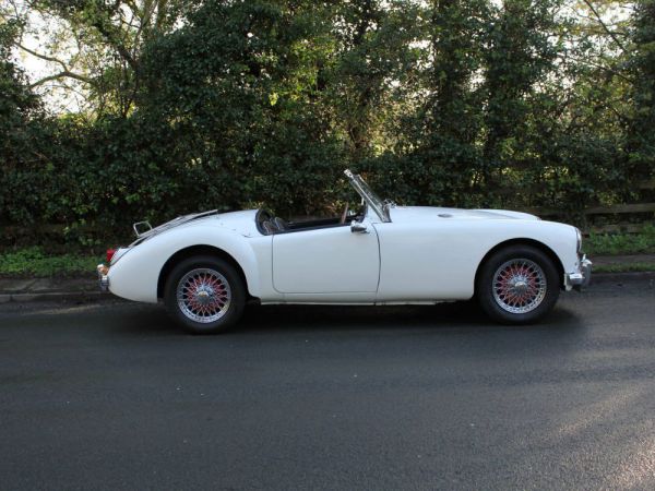 MG MGA 1500 1956 11109