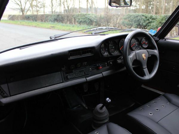 Porsche 911 SC 3.0 1983 11154