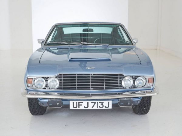 Aston Martin DBS 1971