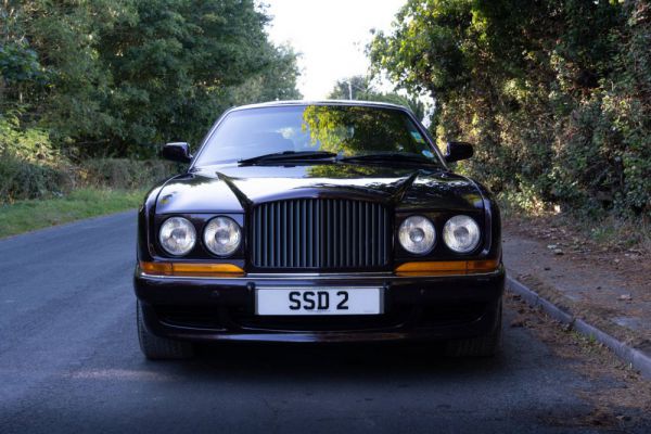 Bentley Continental R Mulliner 2000