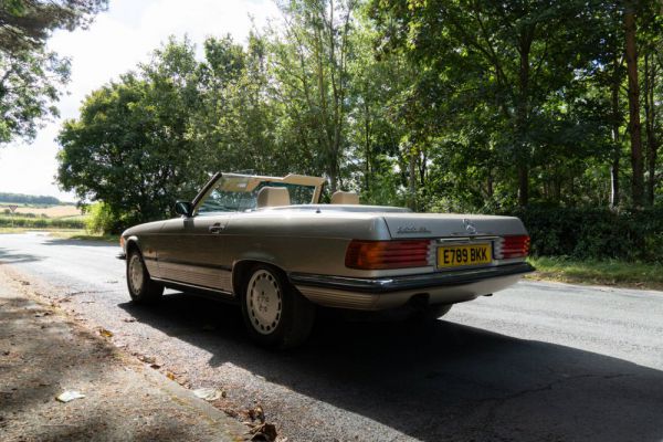 Mercedes-Benz 300 SL 1988