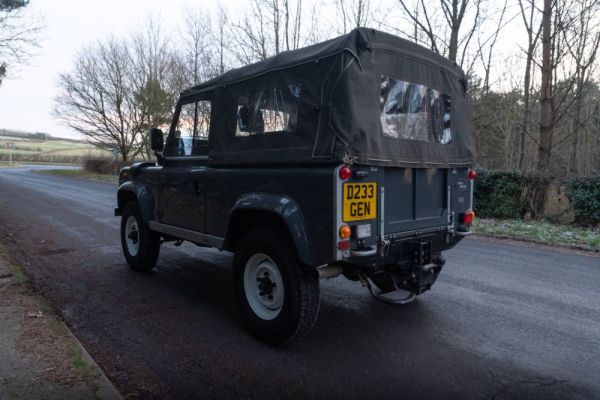 Land Rover 90 1985 105823