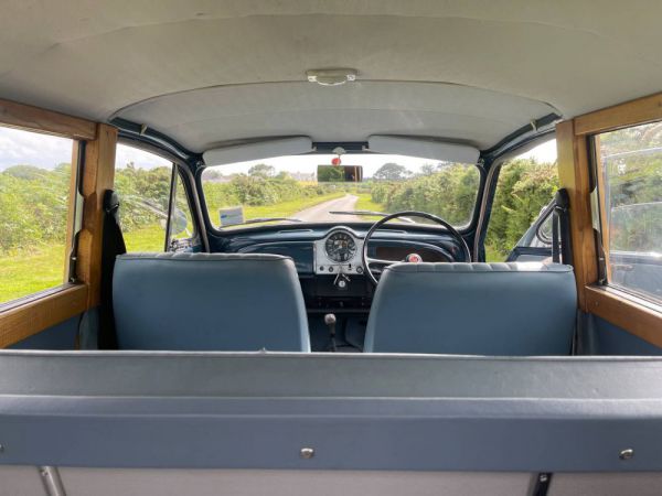 Morris Minor 1000 Traveller 1971 80593