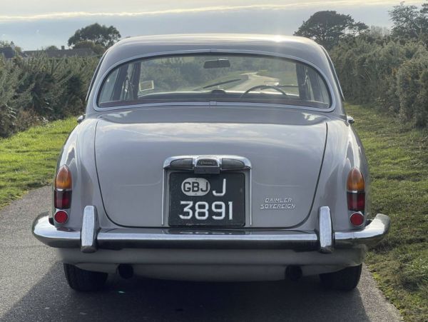 Daimler Sovereign 4.2 1969 84863