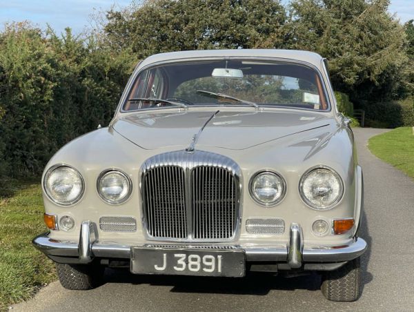 Daimler Sovereign 4.2 1969 84864