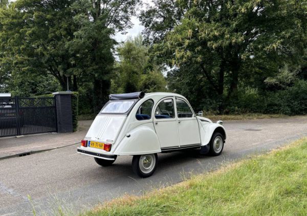 Citroën 2 CV 6 1987 2899