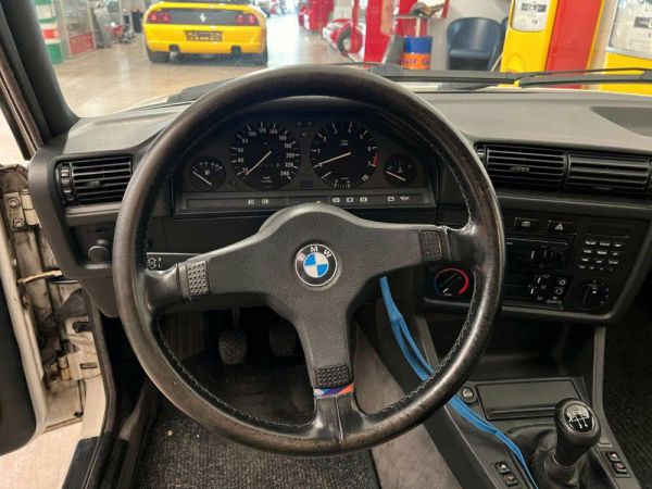 BMW 325ix Touring 1988 3192