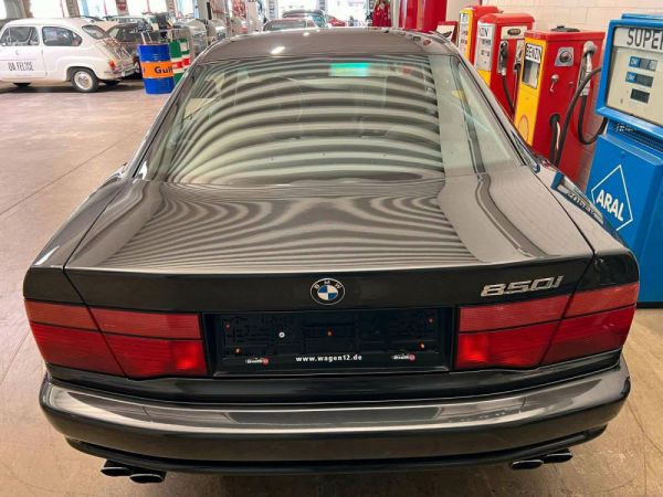 BMW 850i 1990 100382