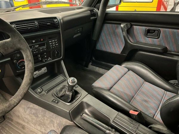 BMW M3 1989 106049