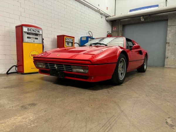 Ferrari 328 GTS 1988