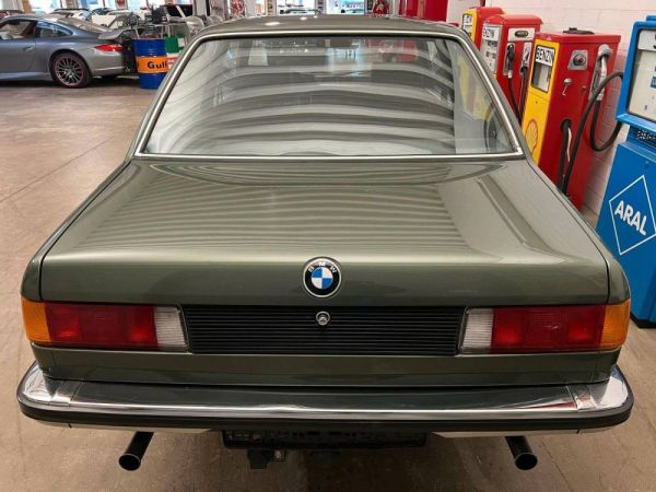 BMW 323i 1981 108023