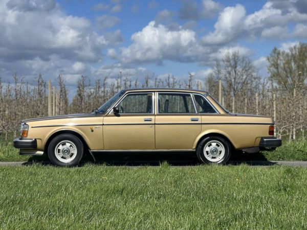 Volvo 264 1979 51674