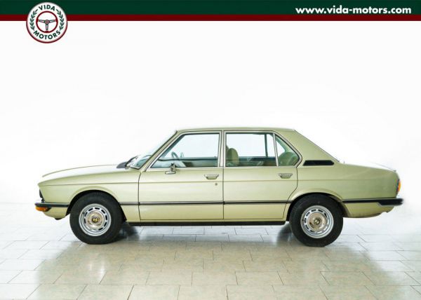 BMW 518 1977 51148