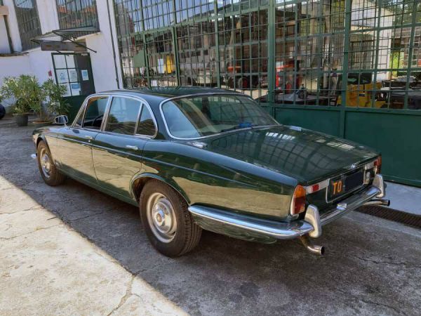 Jaguar XJ 6 4.2 1970 9755