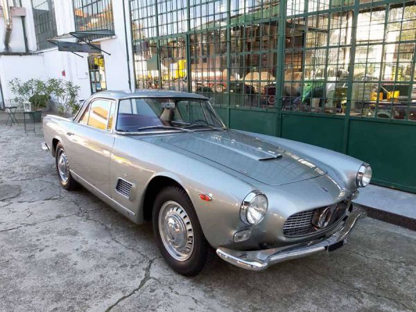 Maserati 3500 GTI Touring 1961 9863