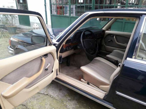 Mercedes-Benz 280 SE 1979 9925