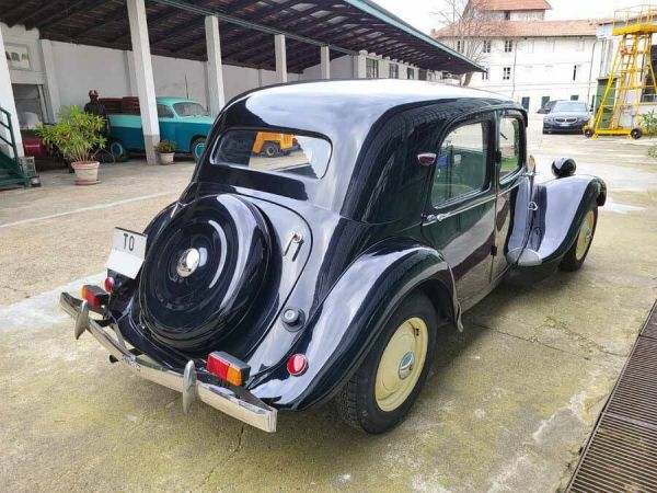 Citroën Traction Avant 11 BL 1952 74094