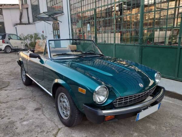 Fiat 124 Spider CS2 1979