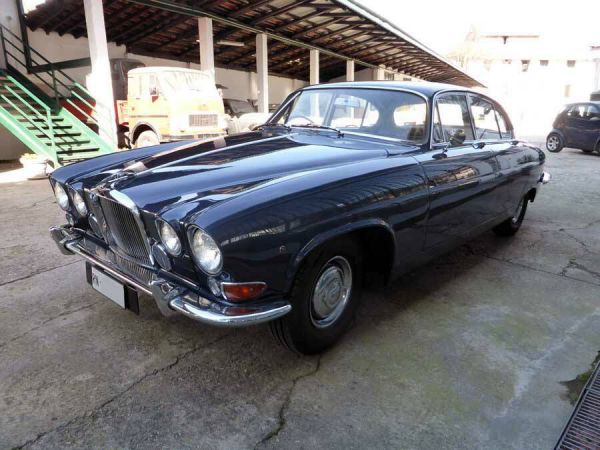 Jaguar Mk X 3.8 1964 77506