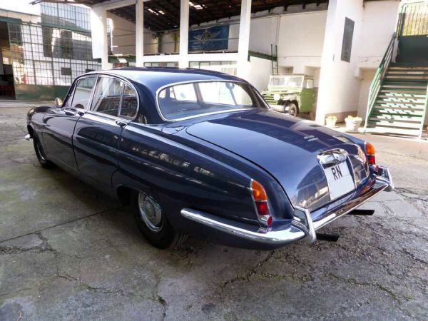 Jaguar Mk X 3.8 1964 77507