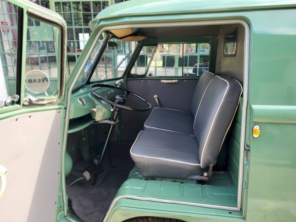 Volkswagen T1 panel van 1964 108395