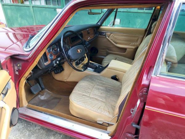 Jaguar XJ 6 L 4.2 1976 109425