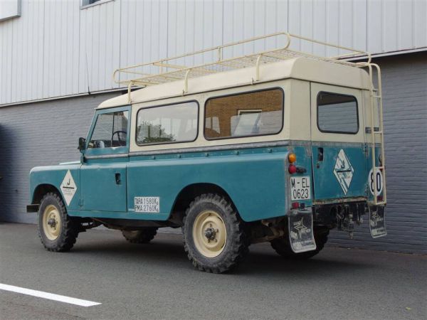 Land Rover 109 1981 50976