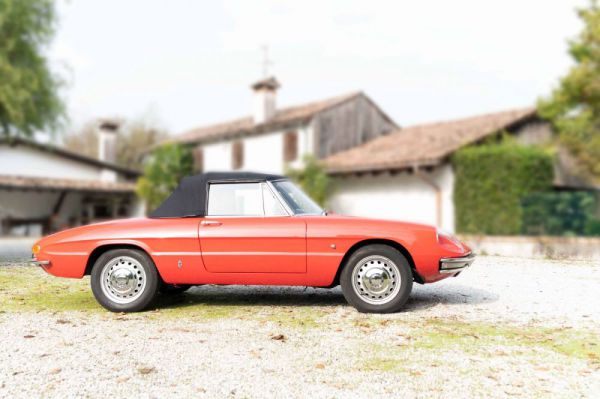 Alfa Romeo 1600 Spider Duetto 1967 55741