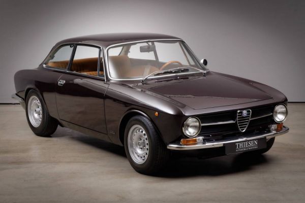 Alfa Romeo Giulia GT 1300 Junior 1973 56470