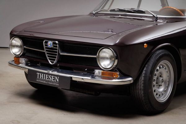 Alfa Romeo Giulia GT 1300 Junior 1973 56477