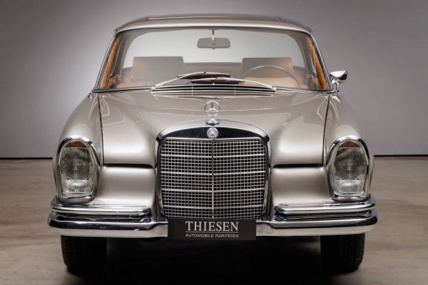 Mercedes-Benz 280 SE 1968 56624