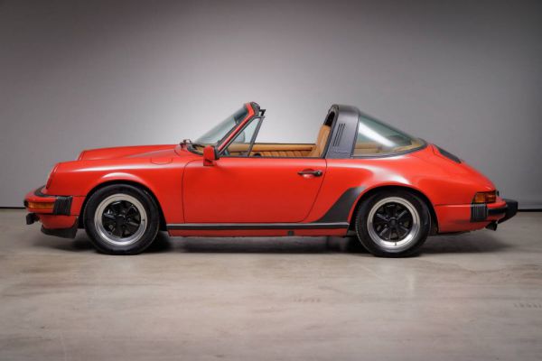 Porsche 911 SC 3.0 1982 56774