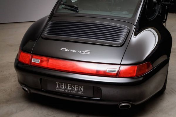 Porsche 911 Carrera 4S 1998 68138