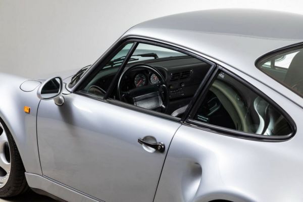 Porsche 911 Turbo S "Leichtbau" 1992 81128