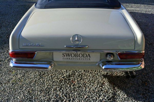 Mercedes-Benz 230 SL 1966 50504