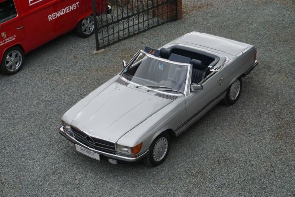 Mercedes-Benz 280 SL 1983 107172