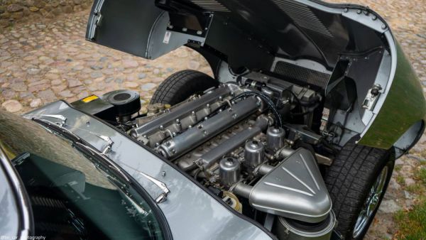 Jaguar E-Type 4.2 1965 101028