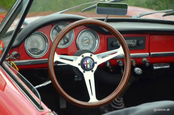 Alfa Romeo Giulia 1600 Spider 1964 49600