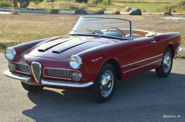 Alfa Romeo 2000 Spider 1960 94686