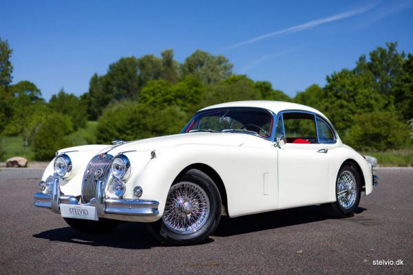 Jaguar XK 150 FHC 1958