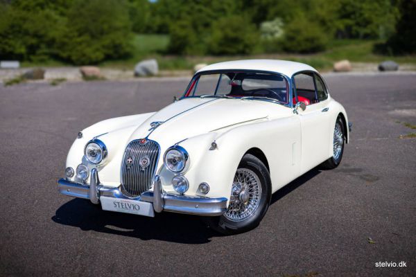 Jaguar XK 150 FHC 1958 94700