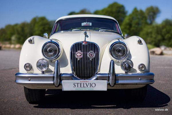 Jaguar XK 150 FHC 1958 94712