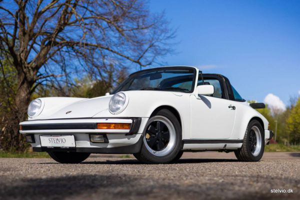 Porsche 911 Carrera 3.2 1984 94808