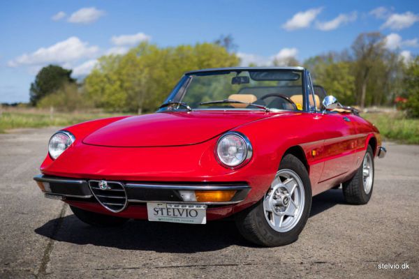 Alfa Romeo Spider Veloce 2000 1980