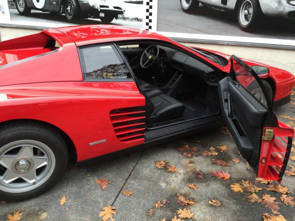 Ferrari Testarossa 1986 49181