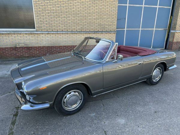 Lancia Flavia (Vignale) 1963