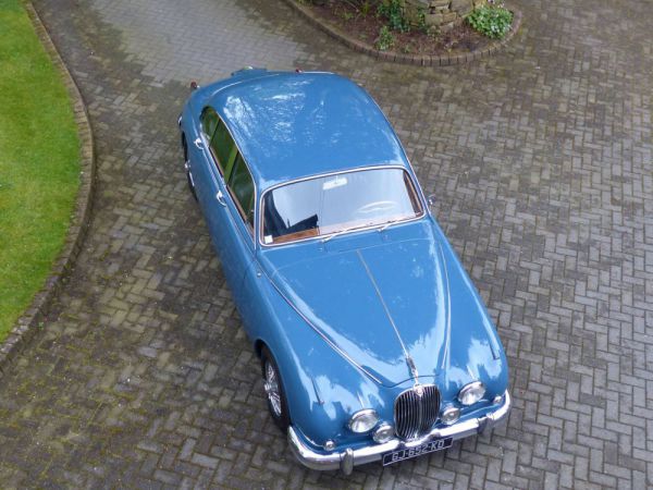 Jaguar Mk II 3.8 1964 49137